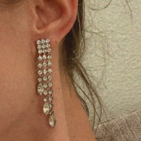 Elegant Evening Earrings - Picture 4 of 4